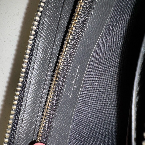 COACH monogram wallet - Picture 5 of 6